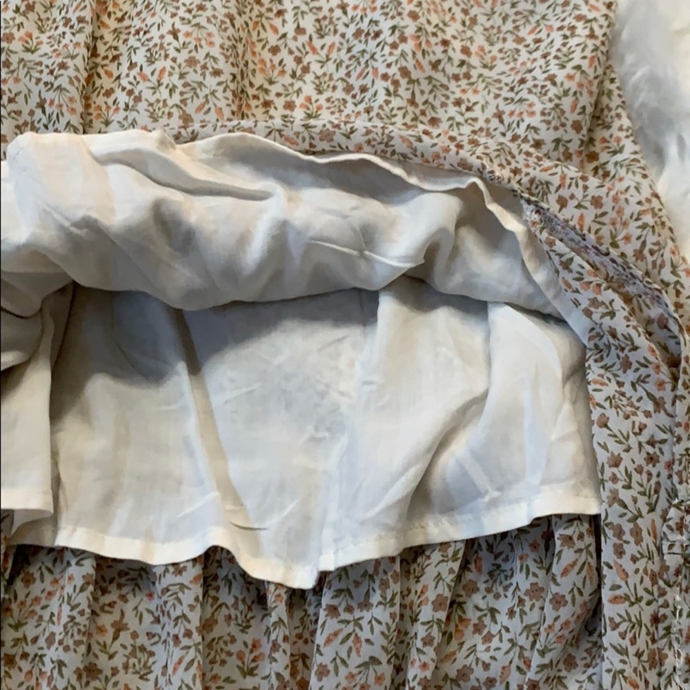 • Floral Maxi Dress • - Picture 11 of 11